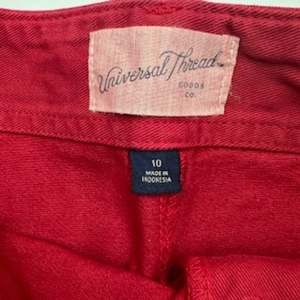 Universal Thread High Waist Red Women's Shorts - Picture 5 of 9